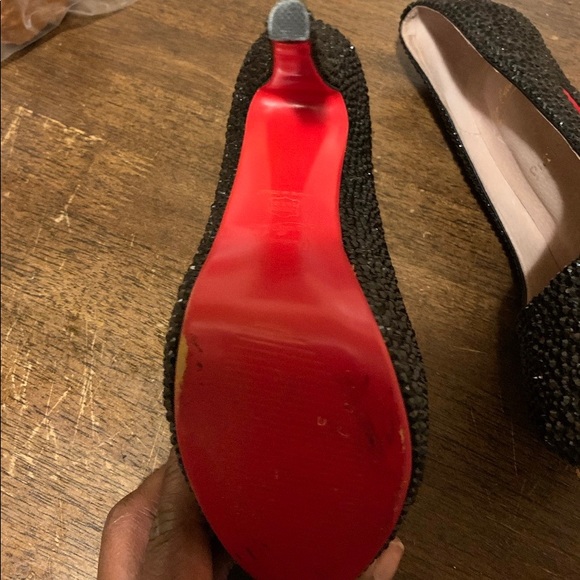 Red bottom heels - Picture 5 of 5